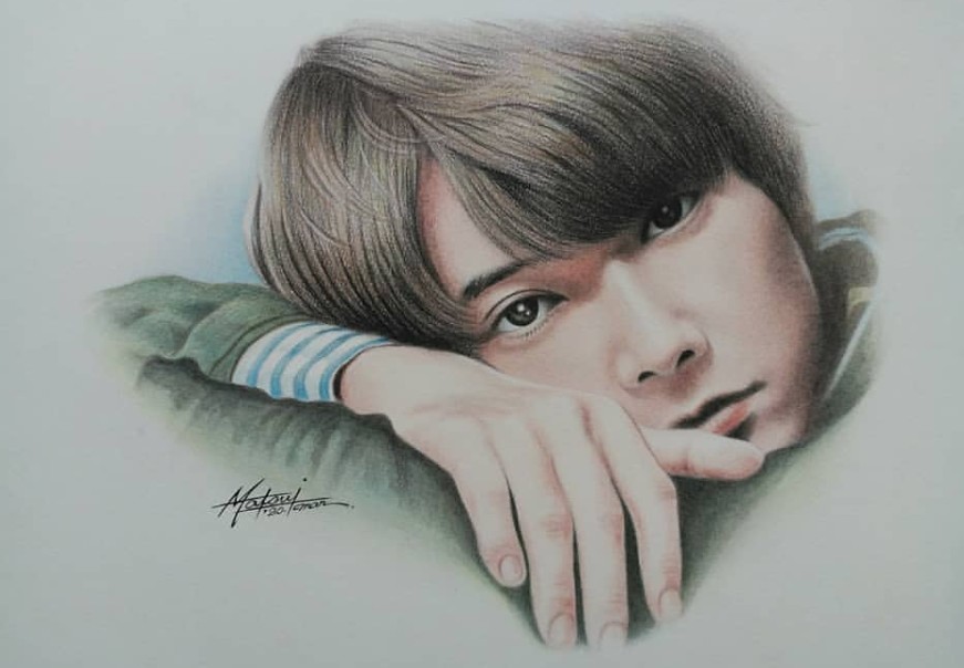 55Shuho's tweet photo. おはようございます😊
新作作画中なので過去絵をUPしております。

「国宝級イケメン・吉沢 亮さん」32歳
          ー’20.03  色鉛筆、アクリル画ー
        ＊6年前の作品です   (26歳当時)
   惚れ惚れするシャープで整ったフェイスです。

    日曜日、本日も宜しくお願い致します🙏
 #吉沢亮 https://t.co/rUK7lYyk2d