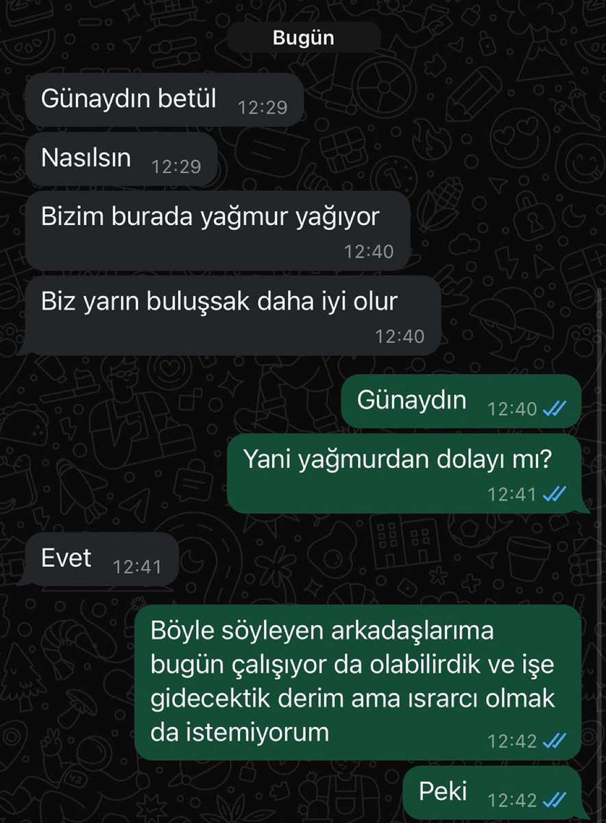 cursedemigod's tweet photo. şöyle bi hava var https://t.co/14nDw9UbRL