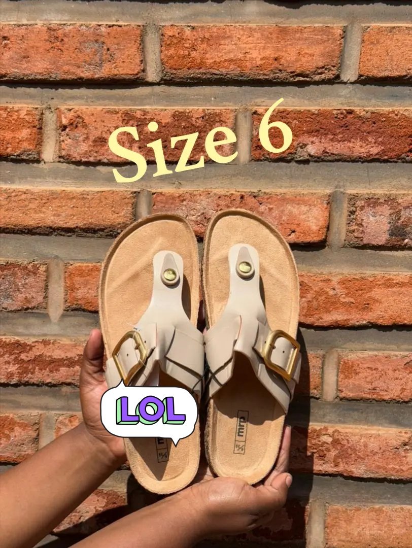 MwalwandaNongi's tweet photo. Mr Price sandals 50k
Readily available in Lilongwe 
0999198407
Sizes 5 and 6 https://t.co/FSjmHABy7u
