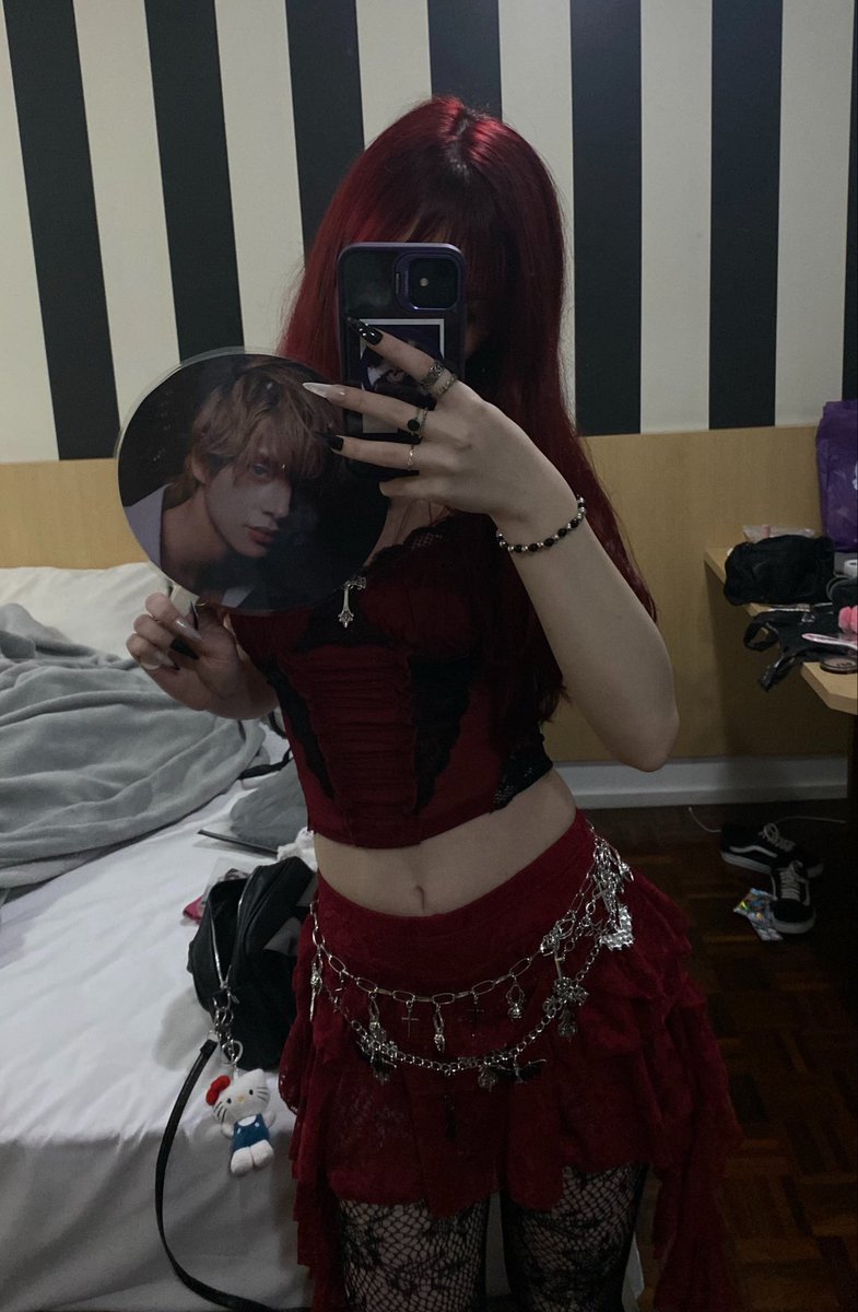 waspyunki's tweet photo. indo ver se esse tal de sim jaeyun é real msm https://t.co/2eIOguztMg