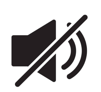 sportsbanter73's tweet photo. Verbal diarrhea Voss and laughing boy Ennis calling together. #nrlbroncossharks #mutebutton @SportsCh4tter @LeagueFreak https://t.co/t1KwN2Rtbt
