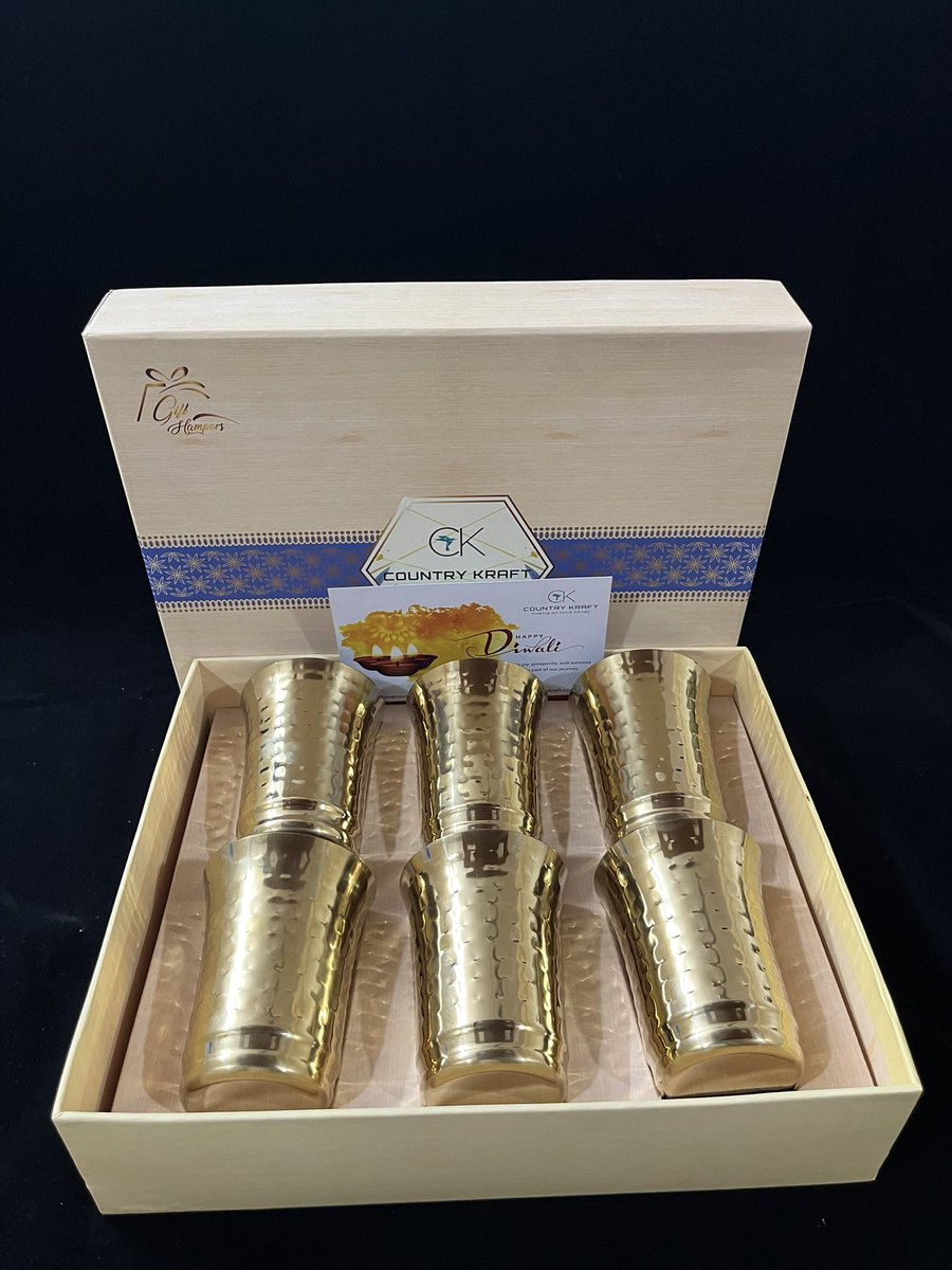 copper_expert's tweet photo. Handmade brass Plating Glass Hamper with Gift Box Packing
@BeingSalmanKhan
#copperexpert #returngifts #corporategifts #weddinggift https://t.co/WGu9BOJiOj