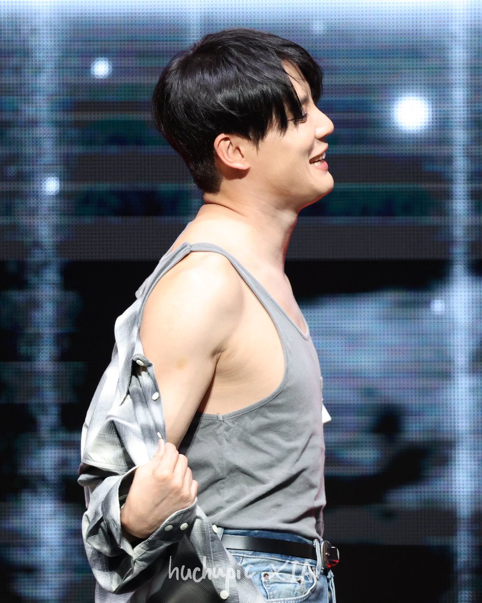 huchupic_XIA's tweet photo. 260704 XIA 6TH ASIA TOUR CONCERT GRAVITY IN TOKYO 

SOUND CHECK 

#김준수 #XIA #金俊秀 #ジュンス https://t.co/Kr6iRsDTVk