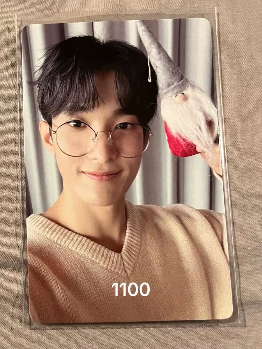 agyuniceu's tweet photo. wts lfb ph #jujucarteu

svt dk specs pc
—1100
—PRIO PAYO / 1 week DOP 50% NRDP
—no rush shipping

reply mine

help rt

# seventeen photocard lee seokmin dk attacca christmas santa clause https://t.co/KMxRDxeytZ