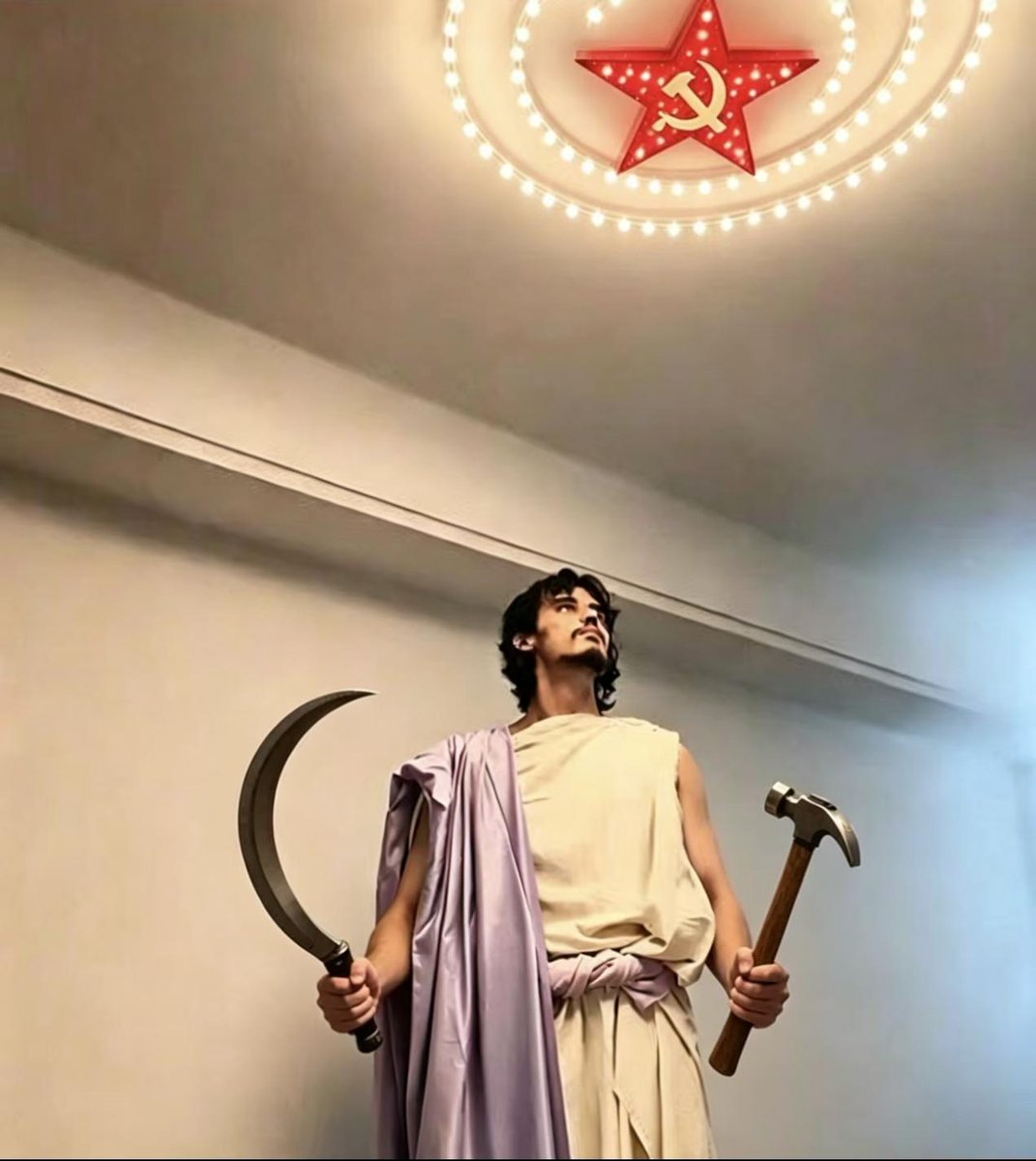 UltEternal's tweet photo. 这两天看过的最震撼的图！ https://t.co/ml81sT3o8k