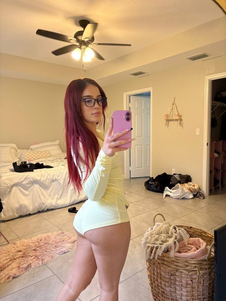 𝒞𝒶𝓈𝑒𝓎(: tweet media