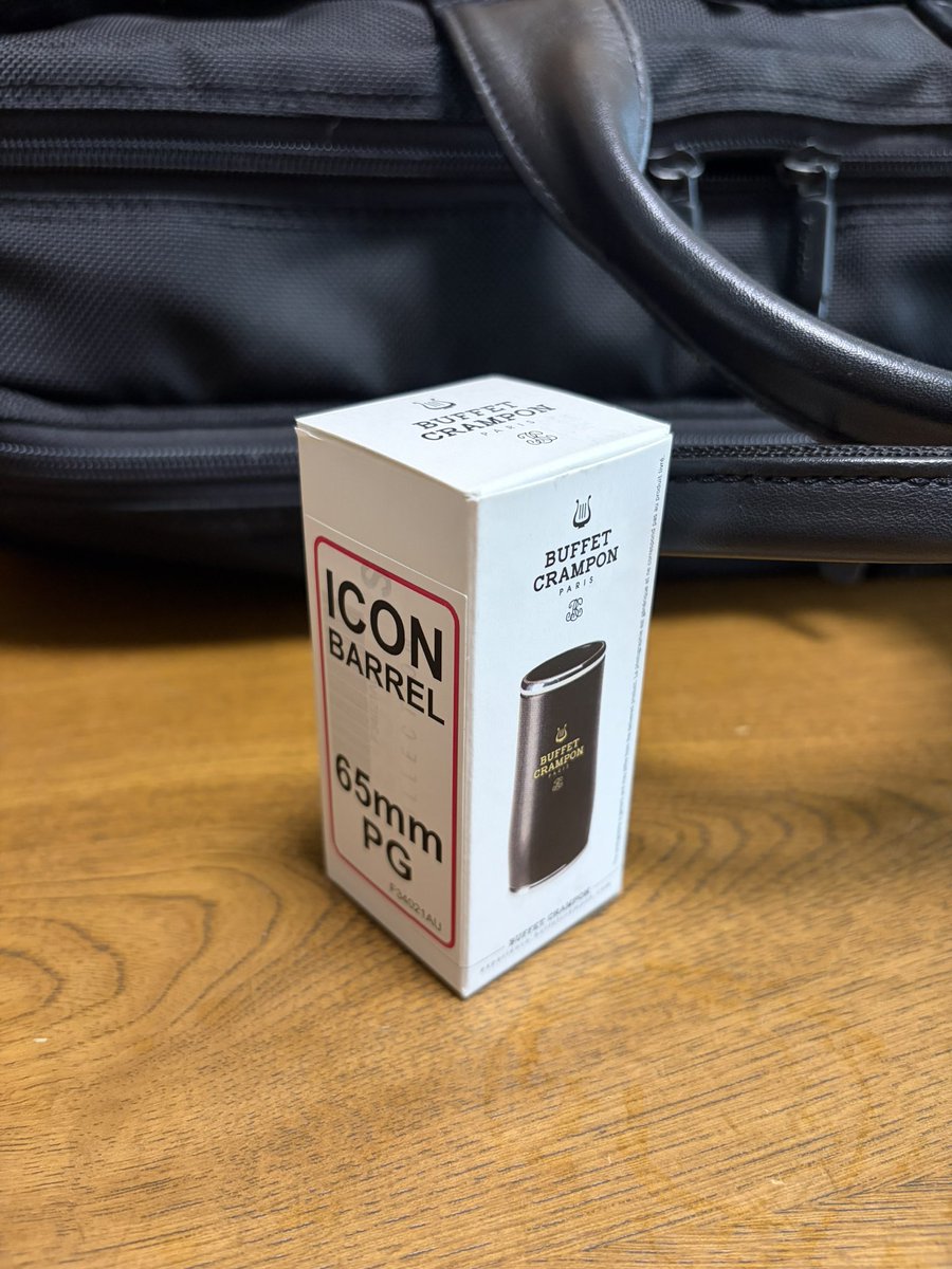 clarinmana's tweet photo. クラリネットフェアで新しいお友達連れて帰ってきました。ピンクゴールドが可愛くて音も良し。キミに決めた❣️ https://t.co/B3uVvAfvch