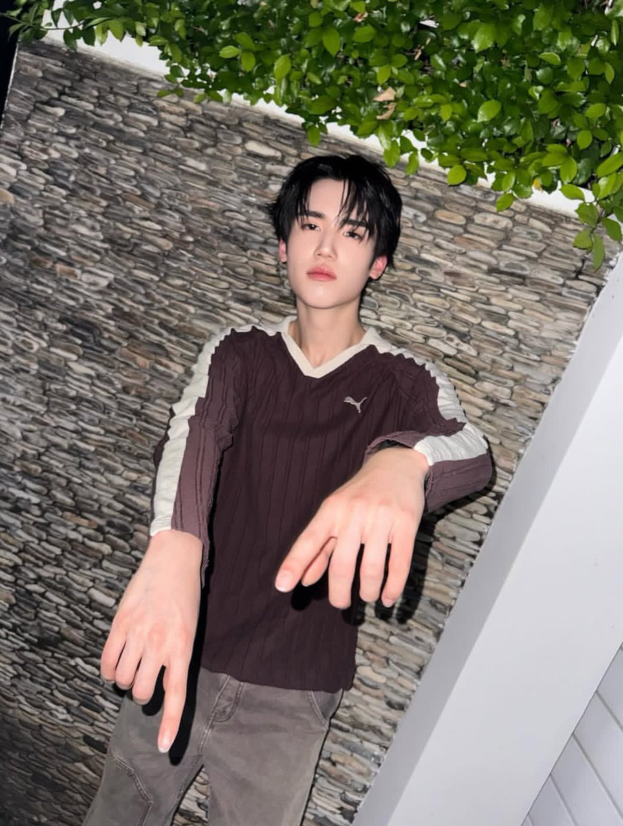 Name_77_'s tweet photo. ลงรูปที่ทำไว้เล่น ๆ ก่อนรูปใหม่ยังไม่ได้ทำ 55555 https://t.co/ri5Qblqvay