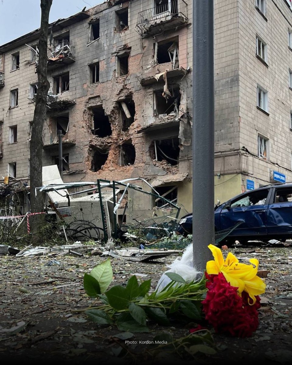 MFA_Ukraine's tweet photo. Russia shows no intention of ending its terror against ordinary people in Ukraine. A heinous aerial bomb attack targeted the city of Sumy, killing at least four people, including a child. Another 27 people were injured, among them seven children.

The same day, Russian forces also attacked other regions of Ukraine. In Zaporizhzhia, two people were killed and six injured. Kharkiv and the Kharkiv region, as well as Odesa, the Dnipro and Donetsk regions, also came under attack.

Russia has followed the same pattern since the very first day of its brutal war. To stop it, our partners' strategy of resistance and pressure must remain consistent and decisive – through concrete actions, increased pressure on the aggressor, and stronger air defence for Ukraine.