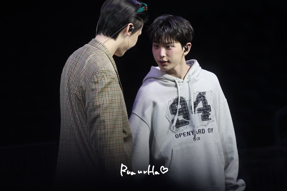 RuaurHa's tweet photo. 하루라스 뭐햌ㅋㅋㅋ https://t.co/UkJipUny8a