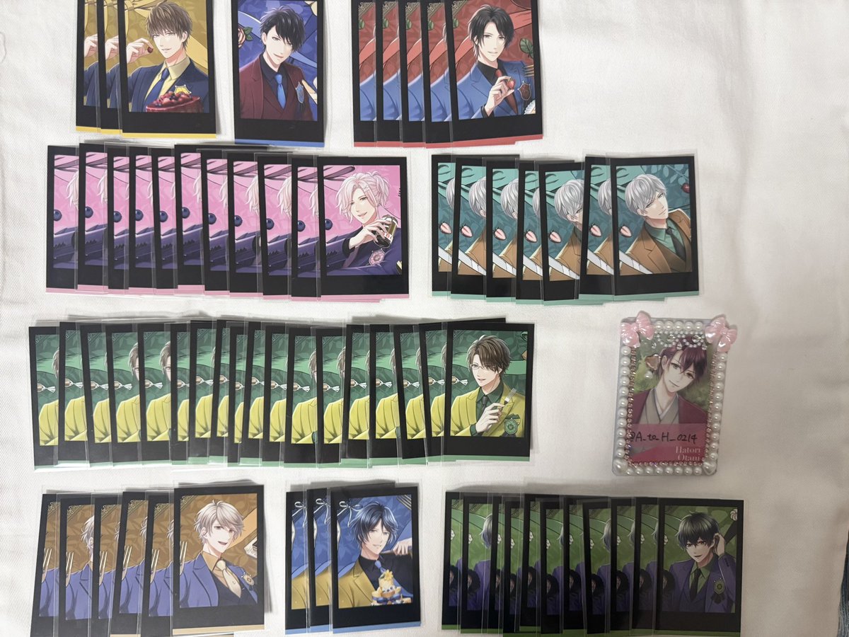 HxxA_214's tweet photo. 【交換｜譲渡】スタマイ アニメイトフェアSugar Birthday フォト風カード フォトカ 

譲→関5 青山 今大路4 *夏目18 *由井12
服部5 桧山7 槙11 神楽3 *京介 *誠
カナメ5 早乙女2 日向3 *宝生2 *可愛4

求→大谷 ｜*瀬尾12(友人分)
or 定価＋(送料)

✧*↔*のみ
✧*は譲渡◎
✧Rも別ポストに🙆🏻‍♀️
↓ https://t.co/01cYZlHInW