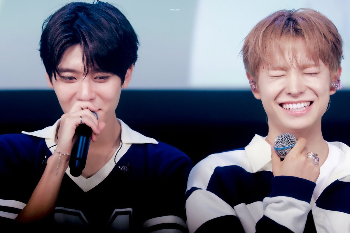 OceanView0511's tweet photo. 250720 WISH祭

#SION #시온 #シオン #유우시 #유우시온 #YUSION 
#NCTWISH #엔시티위시 https://t.co/vUmVeMgI0p