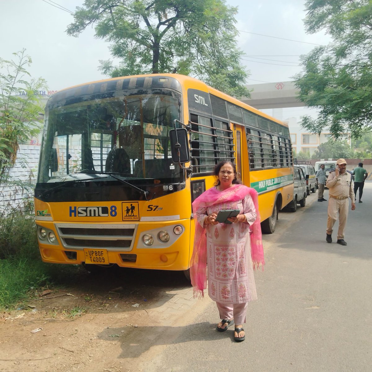 RTOAGRA's tweet photo. मिशन सेफ फ्यूचर.🍀
@uptransportdept @myogiadityanath @CMOfficeUP @dayashankar4bjp @Uppolice @OfficeOfDMAgra https://t.co/j8vVbsylhy