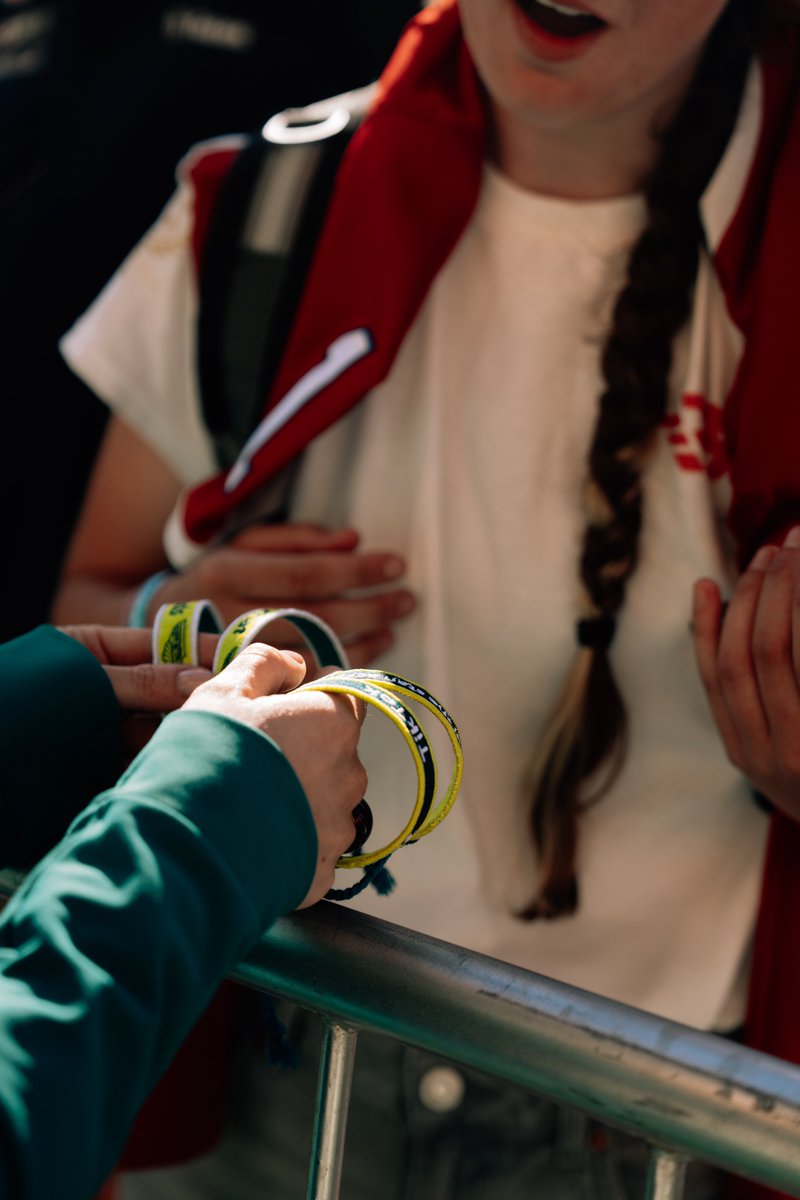 AstonMartinF1's tweet photo. Home isn't confined to a single place. It's comfort. It's connection. It's the sense that you can arrive exactly as you are and know that you belong.

We met with superfans @FillybrookN and @14_stacie_14, who both run stan accounts supporting their drivers.

Recognising where they express their fandom. 💚 #BritishGP