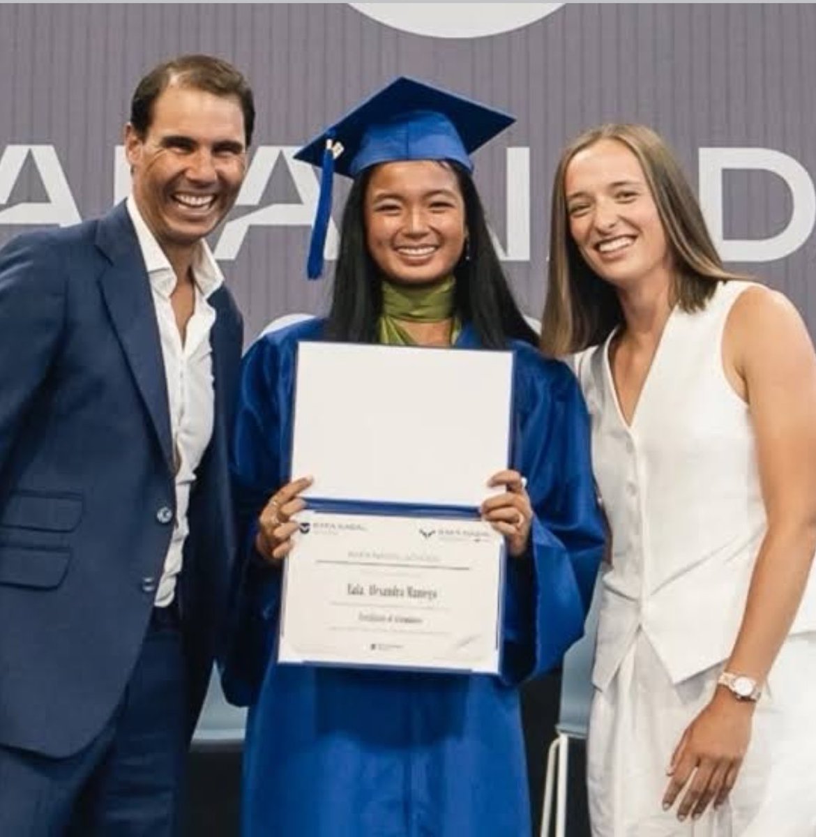 rnadalacademy's tweet photo. From graduating together at the Rafa Nadal Academy to sharing Centre Court at @Wimbledon! 😍 What a journey! https://t.co/EB3kthfR8K