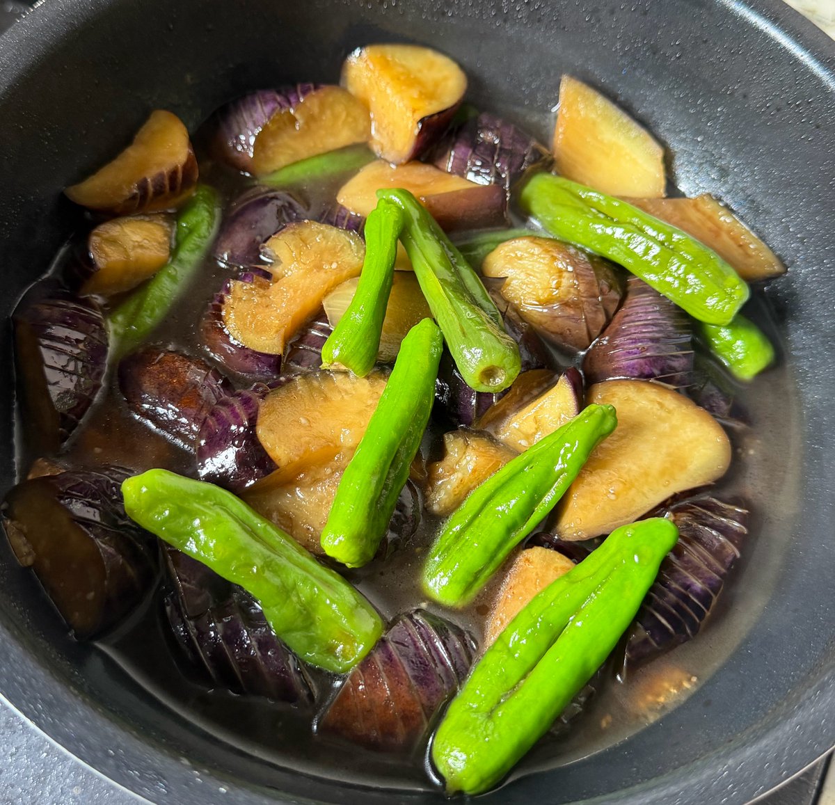 l_odmk's tweet photo. 食べたかったから作ったナスとししとうの煮浸し https://t.co/OnrQQVBNn9