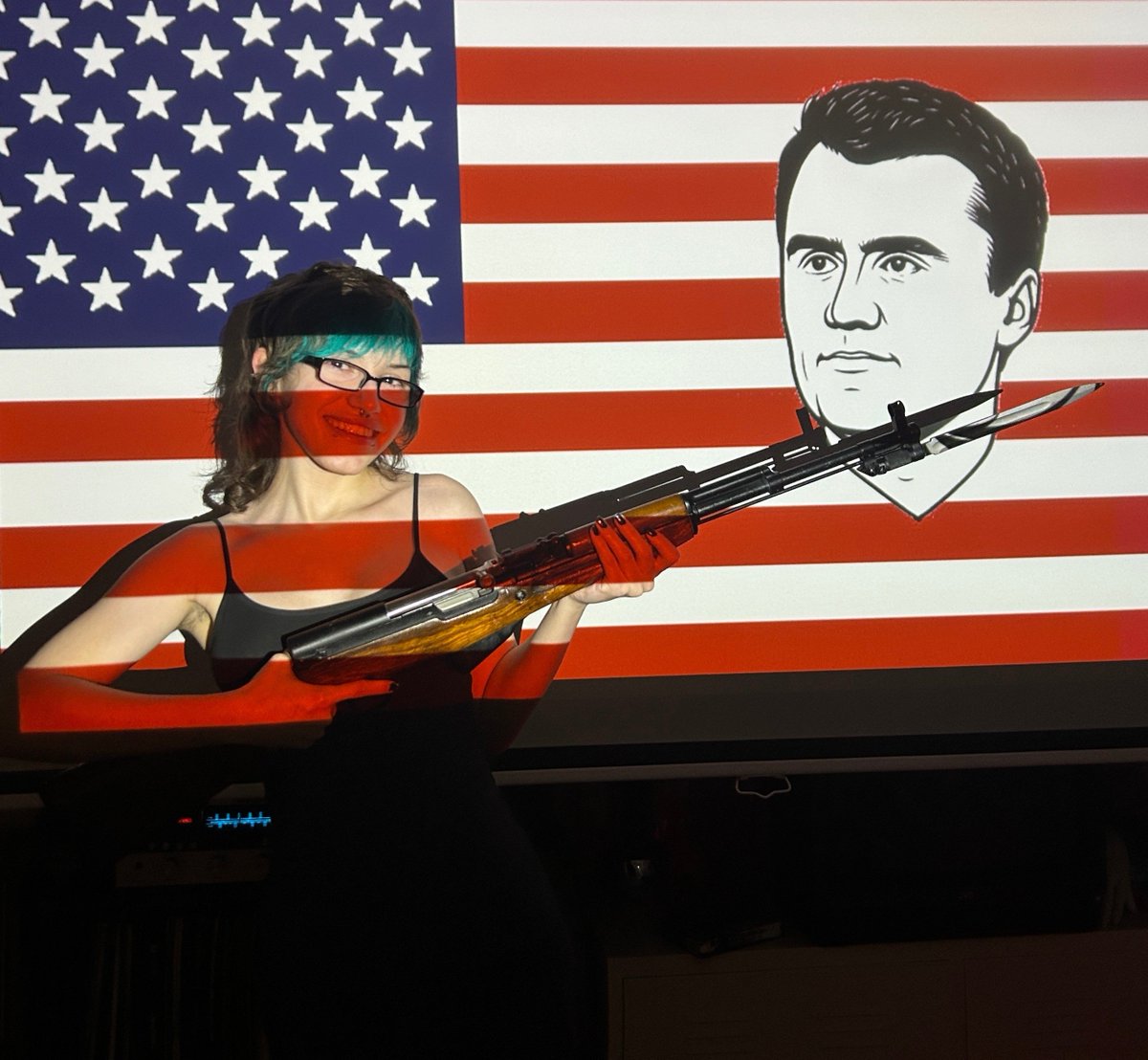 gaymanevil's tweet photo. #TWERKFORKIRK https://t.co/wlWOcccTvK