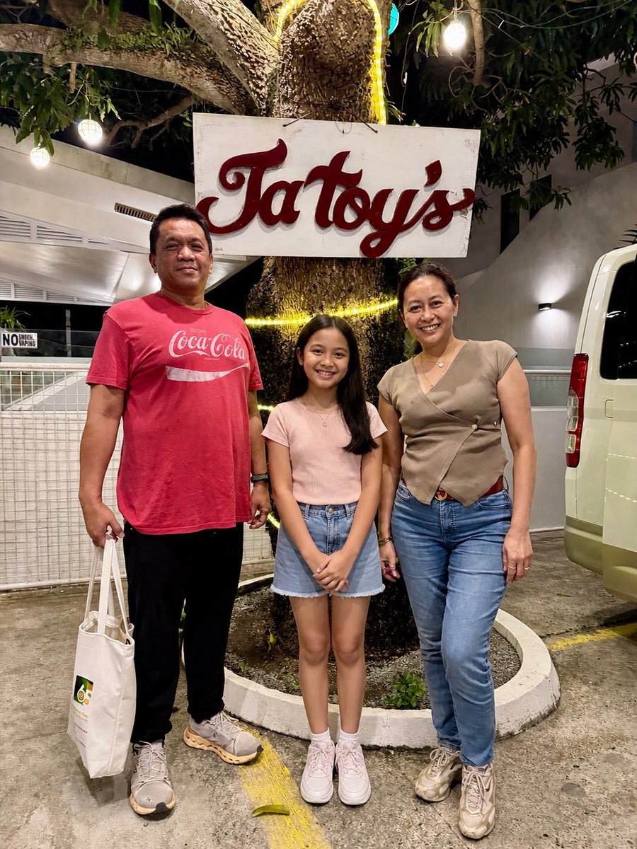dockathie's tweet photo. Happiest birthday Bu 🎂 🎈 🎁 

Looking for more years of togetherness, kahit ang lagi mo na lang kinakanta is “paminsan-minsan” 😅✌🏻 
Wishing for more happiness, love, success.  

Na wish mo ba na nagkaron ka din ng ganyan? 😁 https://t.co/ft7MiPOlwT