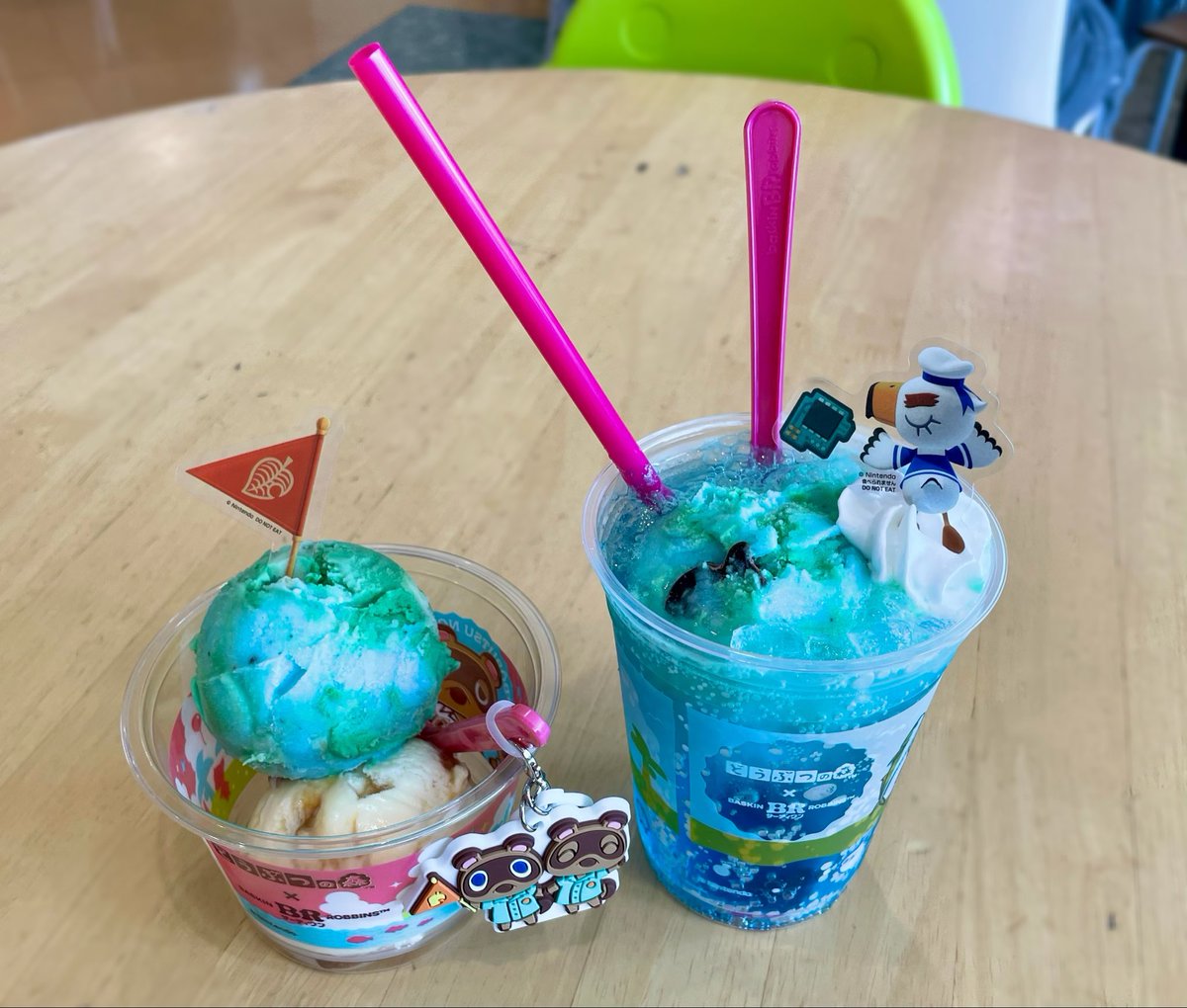 kokepanman's tweet photo. 娘と🍨
昨日売り切れてたから今日は買えてよかった😊
かわいいおいしい幸せ🥰 https://t.co/ZS6wOe8TV9