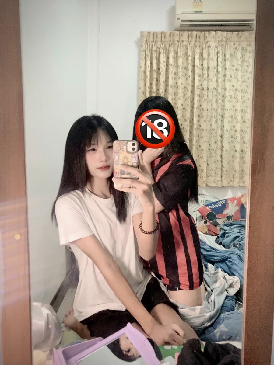 nongforlor__'s tweet photo. เหงาอะ หาอม😝👅 #นครปฐม #สามพราน #ไร่ขิง https://t.co/hF8wMwsOxC