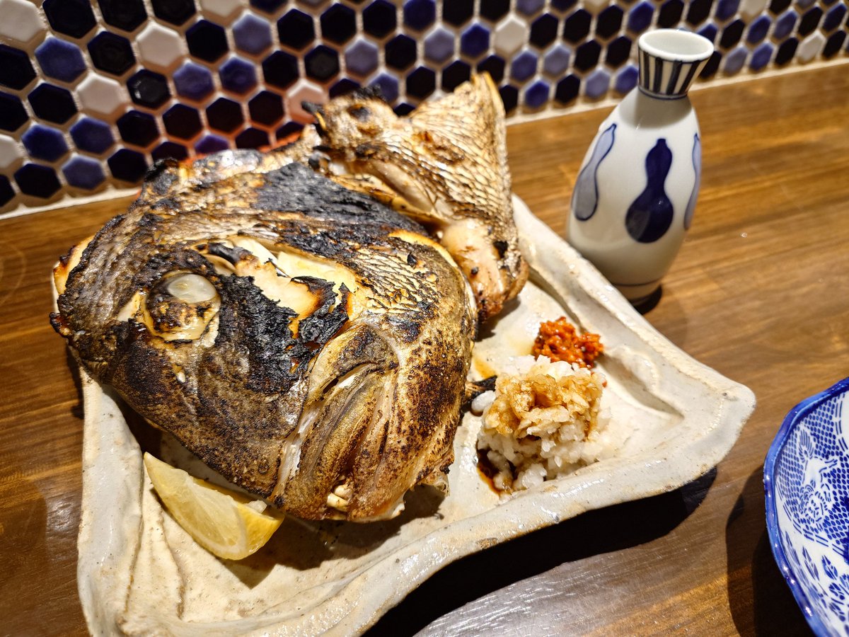 RskMaster's tweet photo. デカ過ぎワロタ https://t.co/xsM9H6xgL9