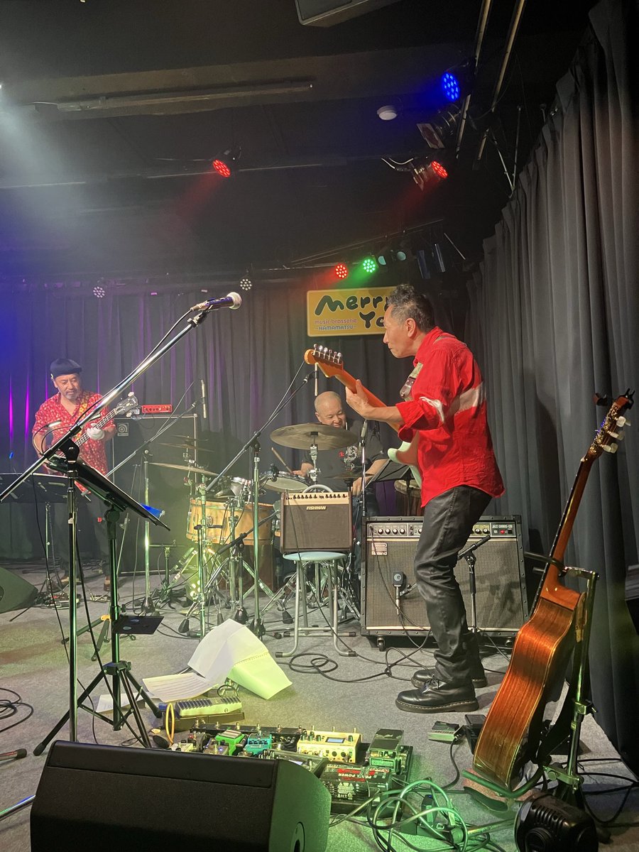 hamauna's tweet photo. ライブ俳句

一曲目
終わりにまさか
岡部コール　

岡部様ファンの方　開口一発目のコール良かったです🎶
今日の大阪コールも楽しみですね https://t.co/gNFKTyV16P