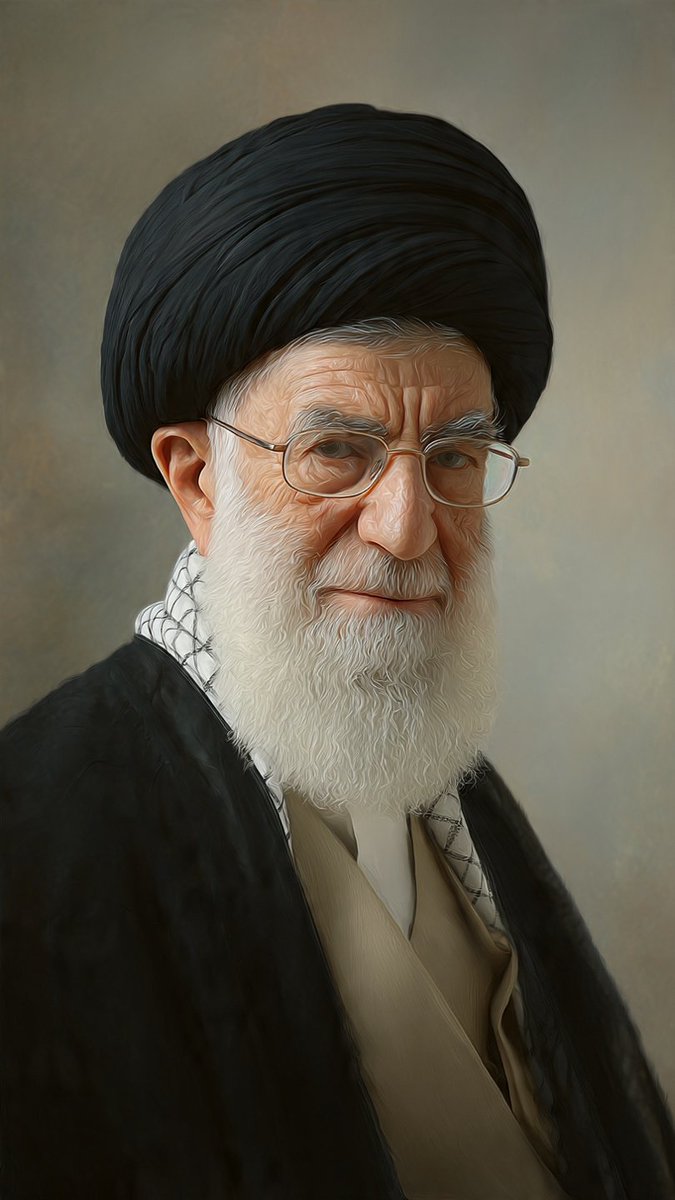 Ashiq_ali_5's tweet photo. آیت اللہ خامنہ ای شہید، 36 سال ایران کے سپریم لیڈر رہے۔ تہران میں 2 دن عوامی دیدار، پھر نماز جنازہ۔ ایک عہد تمام ہوا۔ اللہ درجات بلند کرے
@RTEUrdu @IranUrdu
#Khamenei #Tehran #Iran #restinpeace https://t.co/pTKo7I1qIt