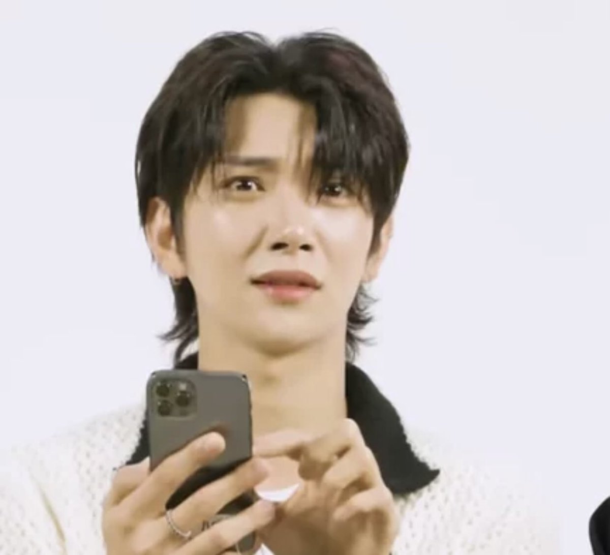 kimjinov's tweet photo. he’s just so!!??&amp;$%>?!!??$))@! https://t.co/4iA3xhlxXV