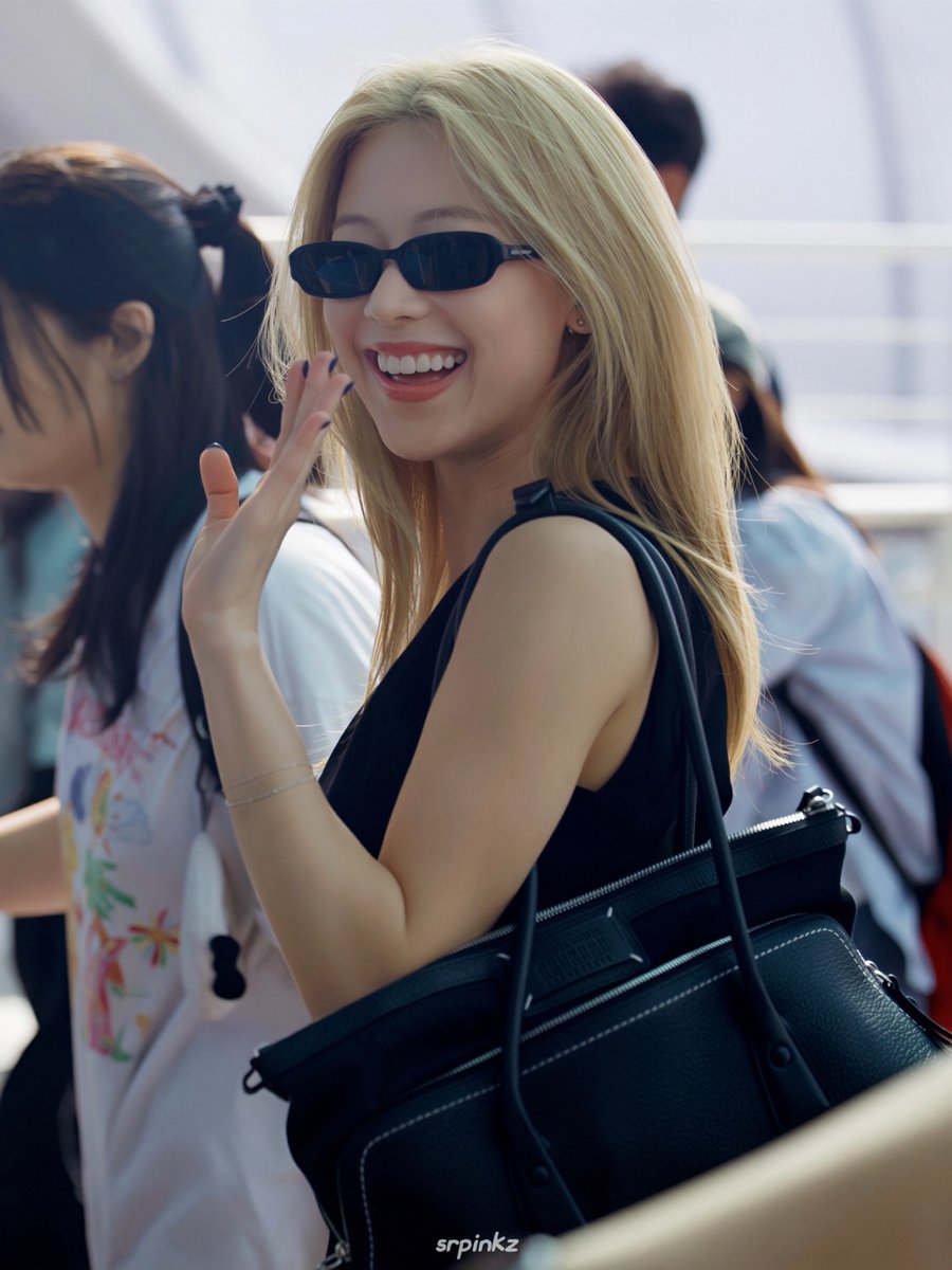 srpinkz's tweet photo. 260704 ICN 

조심히 다녀와~! ✈️

#RUKA #루카 #BABYMONSTER #河井瑠花 
#베이비몬스터 #るか #KAWAIIRUKA https://t.co/nISZNNw5dQ