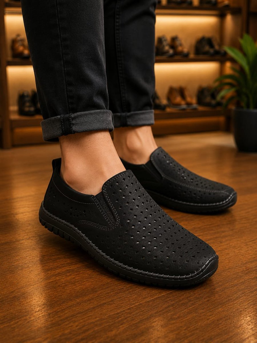 Khaleephyakasai's tweet photo. I have these beautiful Shoes at an affordable Prices of 32k.
Location Kano 
Delivery Nationwide
Contact 08031126110 https://t.co/VaVI3CkHEz
