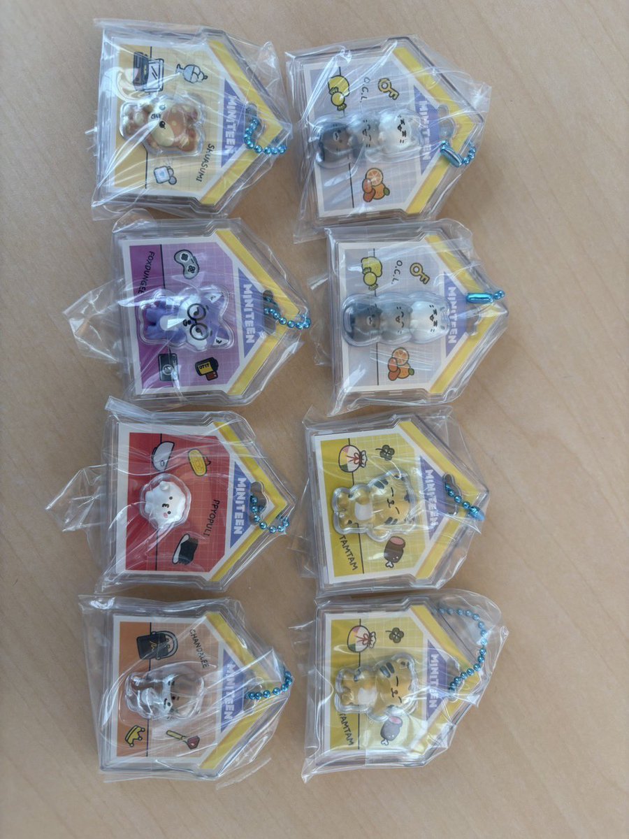 u_am17v's tweet photo. セブチ ミニティーン MINITEEN  グミSEVENTEEN 買取 パッケージチャーム

譲))ジョシュア🐰 ×1　ジュン🐱 ×2　
ホシ🐯 ×2　ウォヌ🦊 ×1　ウジ 🍚 ×1
ディノ🦖 ×1

求))　買取(400＋送料140)

検索からお気軽にお声掛けください✨️ https://t.co/M72wb2bI9m