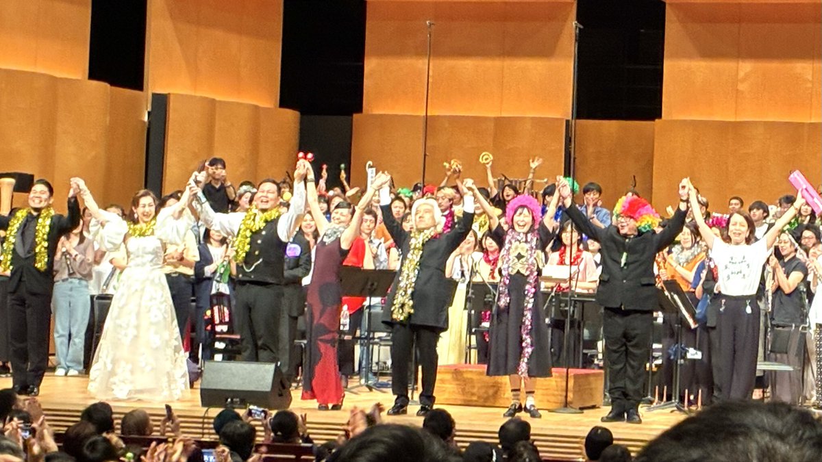 sno_w_drop's tweet photo. 千穐楽お昼の部にお邪魔しました！いつでもぶらぼー！が楽しめるあったけぇコンサート、今回も最高だったぞ٩(๑>▽<๑)۶
#bbff2026
#弟は来なかった https://t.co/pvVvKy5kgE