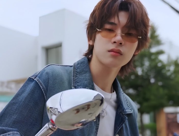 lover2tee's tweet photo. this tee look is so GOOD ⸜(｡˃ ᵕ ˂ )⸝♡ https://t.co/OTos2YItzd