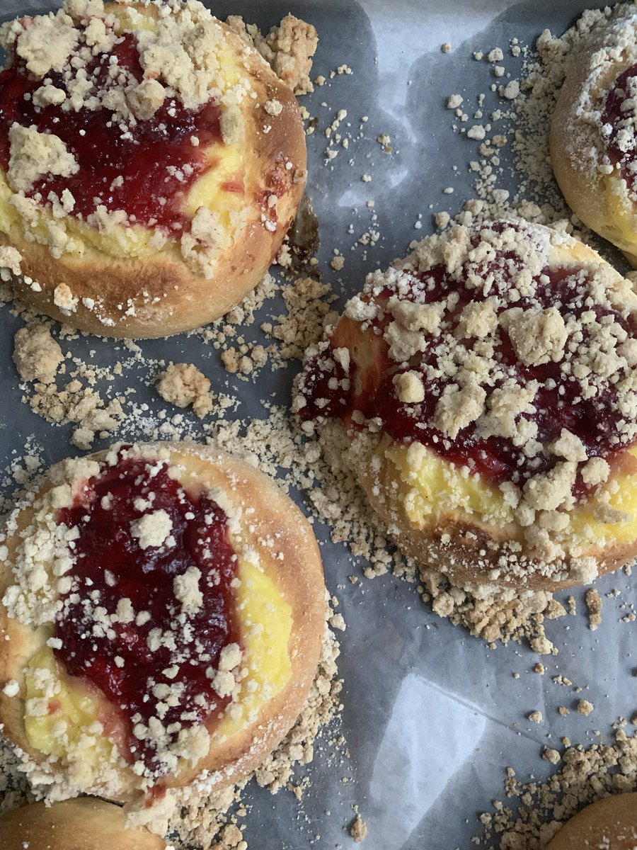 fifi1235679's tweet photo. First time preparing Danish buns … https://t.co/MP6O6moHSC