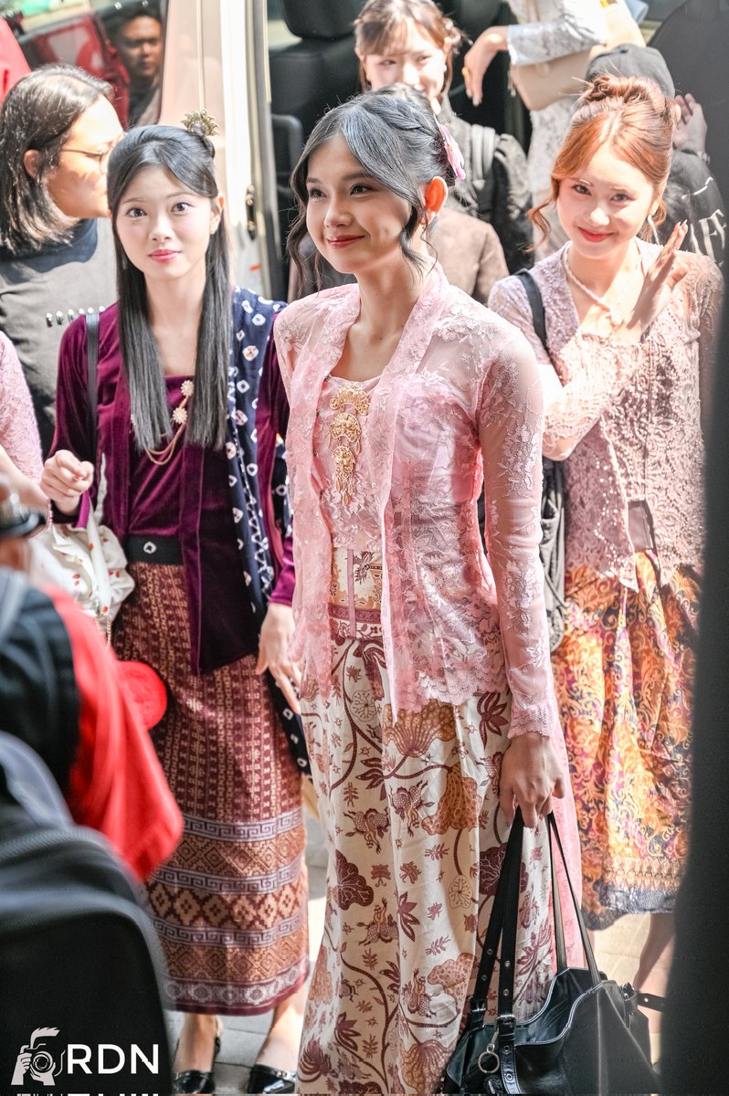 RDNADN's tweet photo. .@C_IndahJKT48 || 040726 #JKT48Love Meet &amp; Greet Yogyakarta @ Sleman City Hall https://t.co/uc9Kg0Y9NU