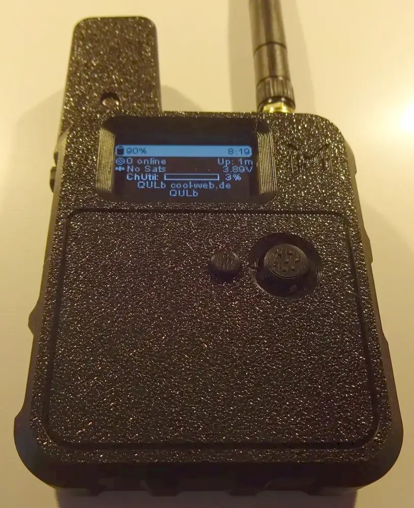 Dr_Cool's tweet photo. neues Review: Meshnology N37 (Hochformat) Meshtastic Bausatz
--> https://t.co/br92S2akx8
#Meshnology #Seeed #nRF #Nordic #nRF52840 #Elektronik #Maker #DIY #Mikrocontroller #Bausatz #Meshtastic #Funknetzwerk #SX1262 #LoRa #Funk #Jedermannfunk #OLED #Review #Bewertung https://t.co/lDnE6wjfBT