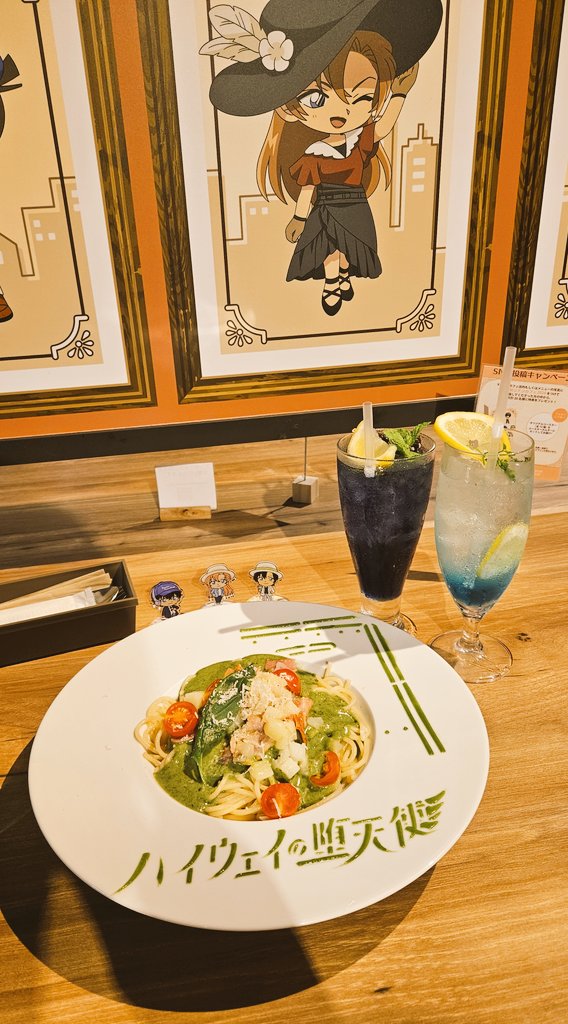 papillon404's tweet photo. コナカフェ後半メニュ！全部おいしかったけど松田のは辛くて食べきるの大変だった…唇痛い！その点研二のは優しかった～😊ソースが胃にきてるけど。
パンケーキも生クリームキツイかも…て思ったら中身アイスだったし、ほろ苦ソースのおかげでそこまで胸焼けせずにすみましたありがて～です～～～ https://t.co/eJVP76Xgs5