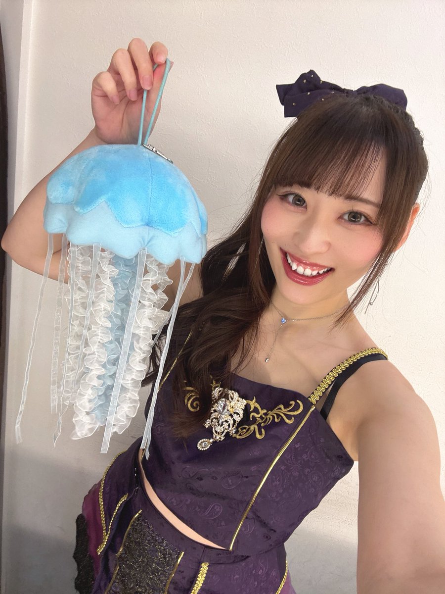 瀬口こころ🩵『愛はとても』サブスク解禁!! (@dongurikokoro) / Posts / X