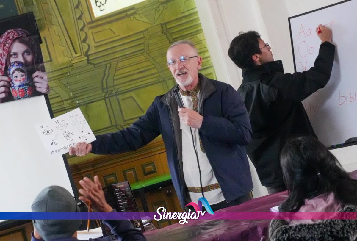 sinergiatvmx's tweet photo. 🌏 Toluca ofrecerá un taller gratuito de introducción al chino mandarín el 9 de julio. #Toluca #SinergiaTV https://t.co/wdB9ikZ0po