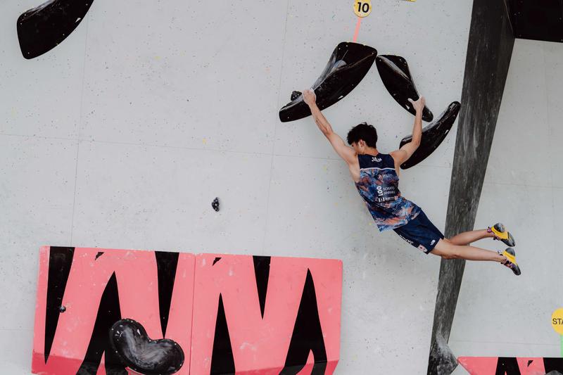climbingwc's tweet photo. 本日7月4日（土）夜10時〜の情報７dayニュースキャスター @TBS_newscaster 　で、ルートセッター堀 創さんの密着取材がオンエア予定です。ワールドクライミングシリーズ マドリード大会で、普段は見ることのできないルートセットの裏側をじっくり取材いただきました。お楽しみに！ https://t.co/Lncb6oHm1K