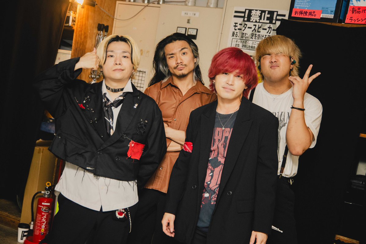 ArakezuriShiga's tweet photo. 7/4 心斎橋BIGCAT
見放題大阪2026

民やんの本名でこんなに盛り上がるとは…
この時間選んでくれたあなたが今日も誇りです
会いに来てくれてありがとう！

Photo by @ideta0907 https://t.co/oPaQDau9vO
