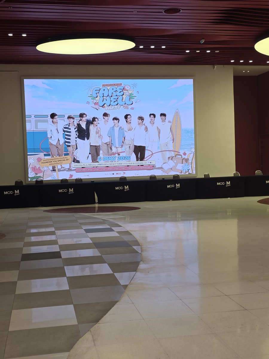 i2PEK's tweet photo. เจอกันพรุ่งนี้~~~
#FoureverYouFareWellParty https://t.co/0dWa3i2QZo