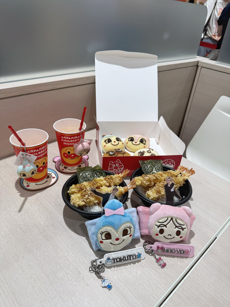 tk_xxn's tweet photo. -2026.06.28-

ゆゆちまとアンパンマンミュージアム(● ̍̑● ̍̑●)🌟
一緒に作ったネームタグが可愛すぎて未だに一生見てる➰❣️
ほんでフードファイターばりに食べたし、酔っ払ったゆゆちま可愛くて保護(͒ ᴖ ·̫ ᴖ⸝⸝ )͒🎵
ずっとずっと楽しすぎたのでまた遊ぼうね♩⟡ https://t.co/MWGsZaAEnu