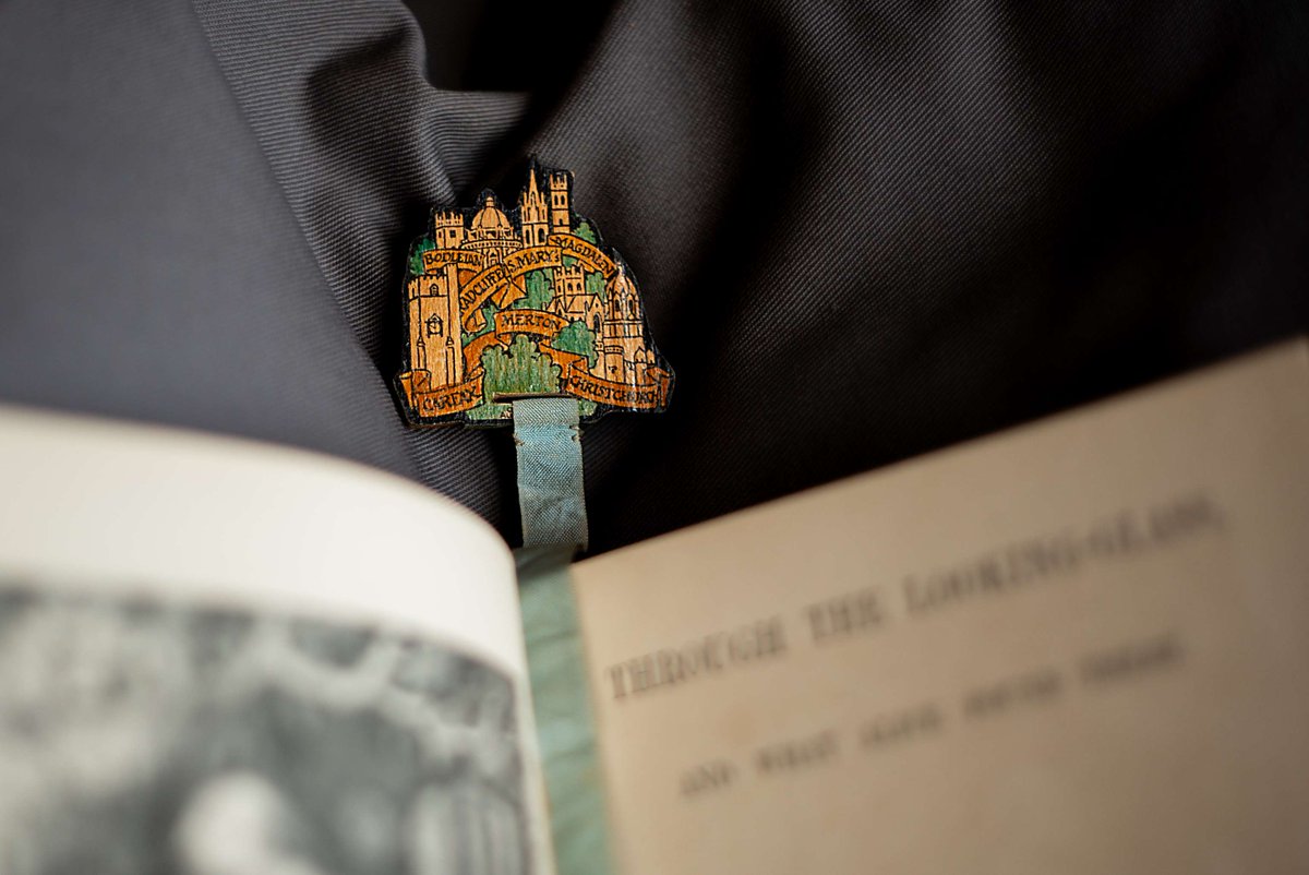 ChCh_Oxford's tweet photo. To mark Alice's Day, we're sharing these hand-carved Alice's Adventures in Wonderland figures, made by Oxford's Alley Workshop in the 1920s for the city's growing community of women students. Now part of Christ Church Library's collections. #AlicesDay #LewisCarroll #Oxford https://t.co/hMpLD1QNmo