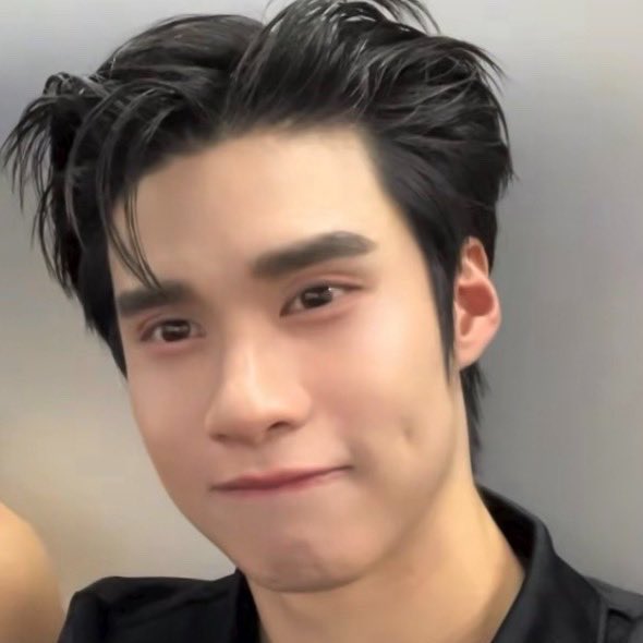 IUP_IU's tweet photo. สายฟ้าพายุ อลินอลัน กาสะลองซ้องปีบ มุนินทร์มุตตา ผักบุ้งกุ้งนาง เอื้อยอ้าย มีก้ามีญ่า บีน่าบรู๊คลิน เนยแจม พีคองศา 🐰🤏🏻 https://t.co/EqMjGUihLl