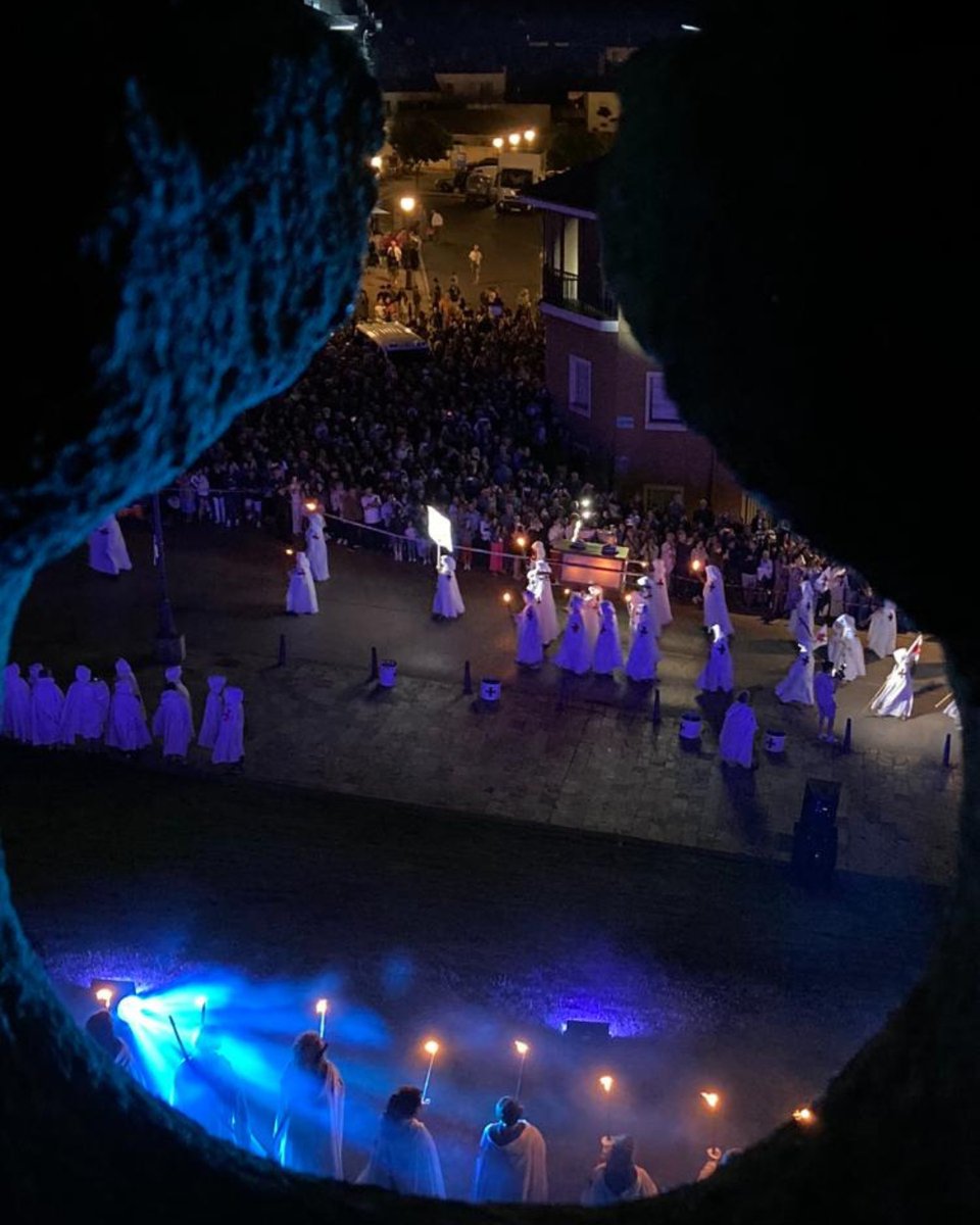 castillo_ponfe's tweet photo. Esta noche, Ponferrada vuelve a mirar hacia su historia. https://t.co/wySkI8EJgd