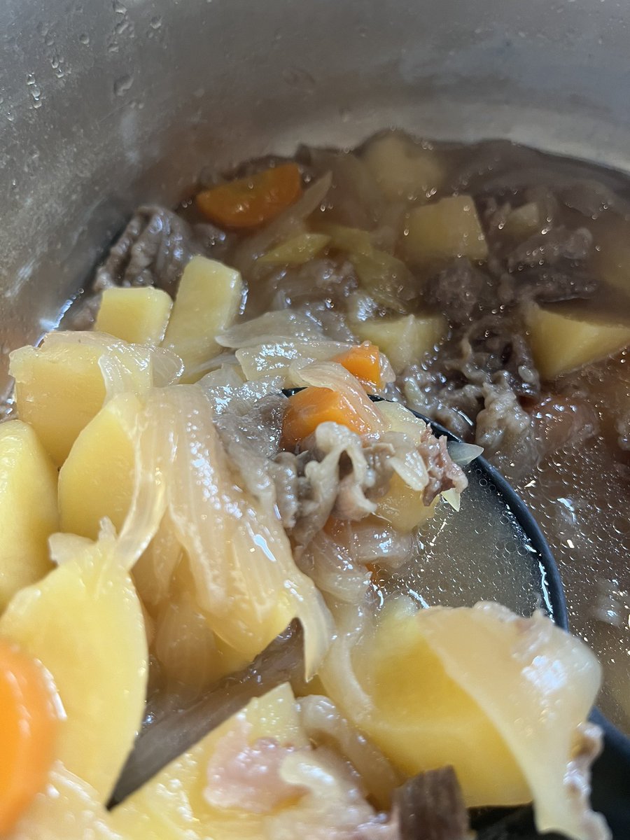 gu1496's tweet photo. らぁめん屋さん夜の営業始まりました🍜
17時〜20時までの営業です
ラストオーダーは19時30分ですよろしくお願いします🙇‍♂️
雨が降ってきましたのでご来店の際はお気をつけてお越しください🙇‍♂️ https://t.co/VfKmscQKOe