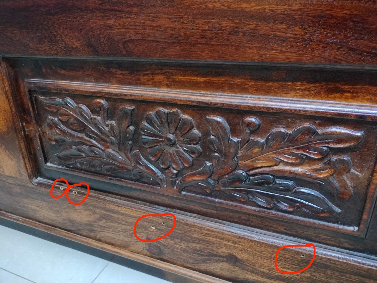 bhardwaz007's tweet photo. Order ID: #INSF658992133 
I am extremely disappointed with both the product and the overall customer experience. Despite making repeated phone calls, I received no meaningful response from the delivery, service or customer support teams. @Saraffurniture @jagograhakjago https://t.co/DSNBT0WgVL