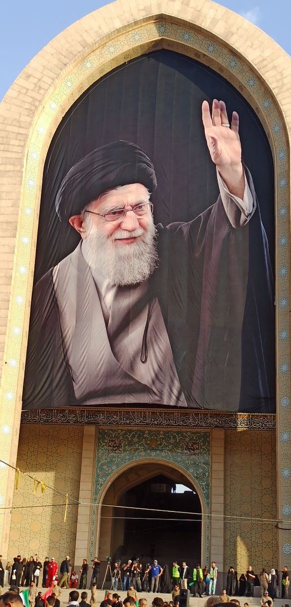 faty2589's tweet photo. خدایا تو شاهدی که ما از او چیزی جز خوبی ندیدیم ..:) https://t.co/6JHwUiKSOO