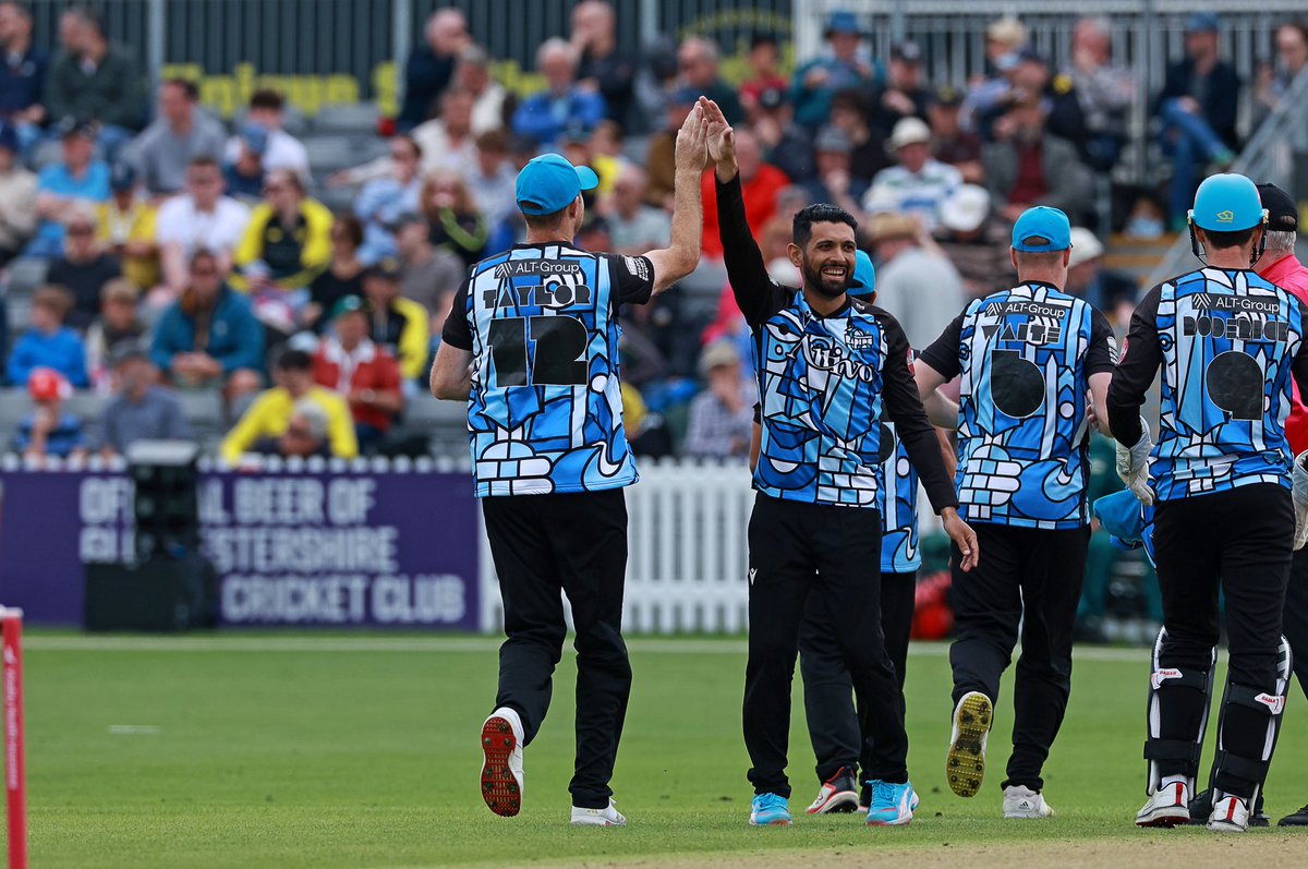 SRazaB24's tweet photo. As my time here at @WorcsCCC comes to an end I want to say thank you very much to county for giving me the opportunity and to the fans for their support.

I’ve loved being part of the family and hope to be back again soon

Until then Saiyonaara (bye)

#visitworcester #visitzimbabwe